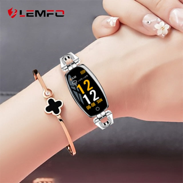 Fitness Bracelet Smartwatch With Metal Mesh Strap