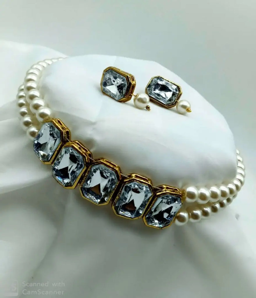 Crystal Stone and Pearl Necklace Set