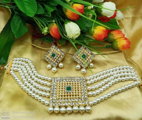 Square Pendant Pearl Choker Necklace Earring Unique Jewellery Set