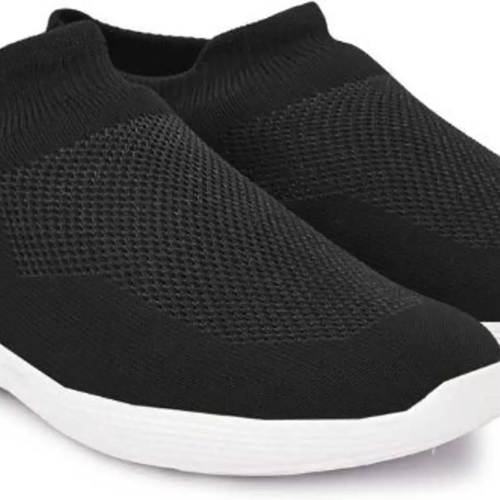 Light Weight Solid Black Mesh Sport Shoes for Men