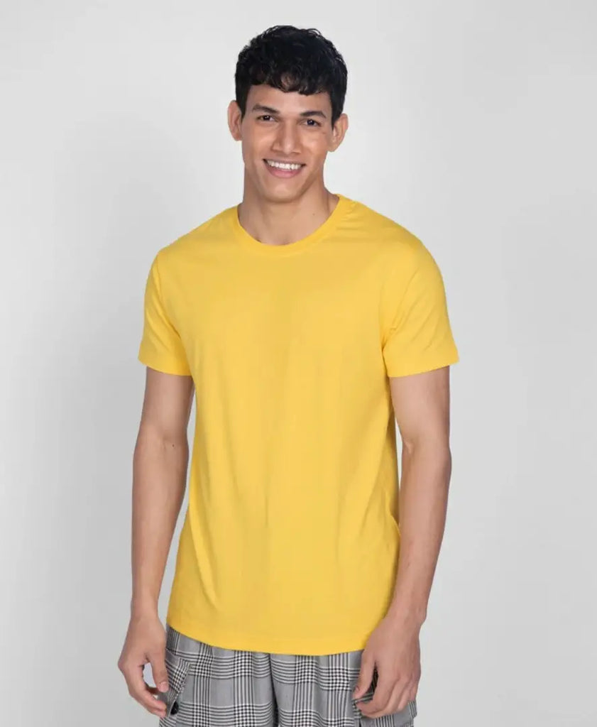 Stylish Cotton Yellow Solid Half Sleeve Round Neck T-shirt For Men