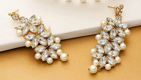 Stylish Golden Alloy Beads Choker Necklace With Mangtikka And Earring Set