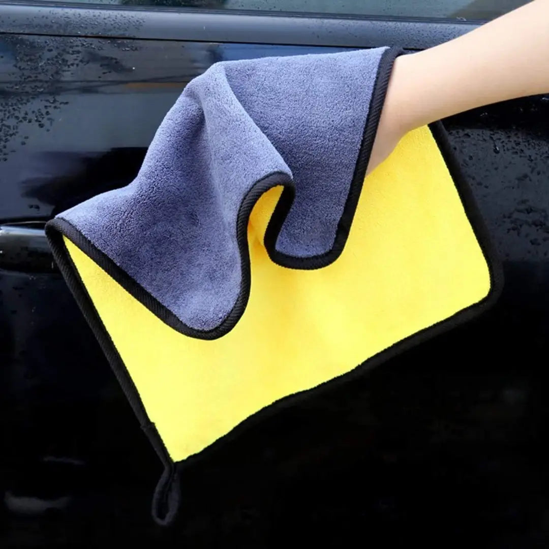 Daily Fest Microfiber Car Cleaning Cloth 600 GSM, 40 cm x 30 cm for Detailing and Polishing