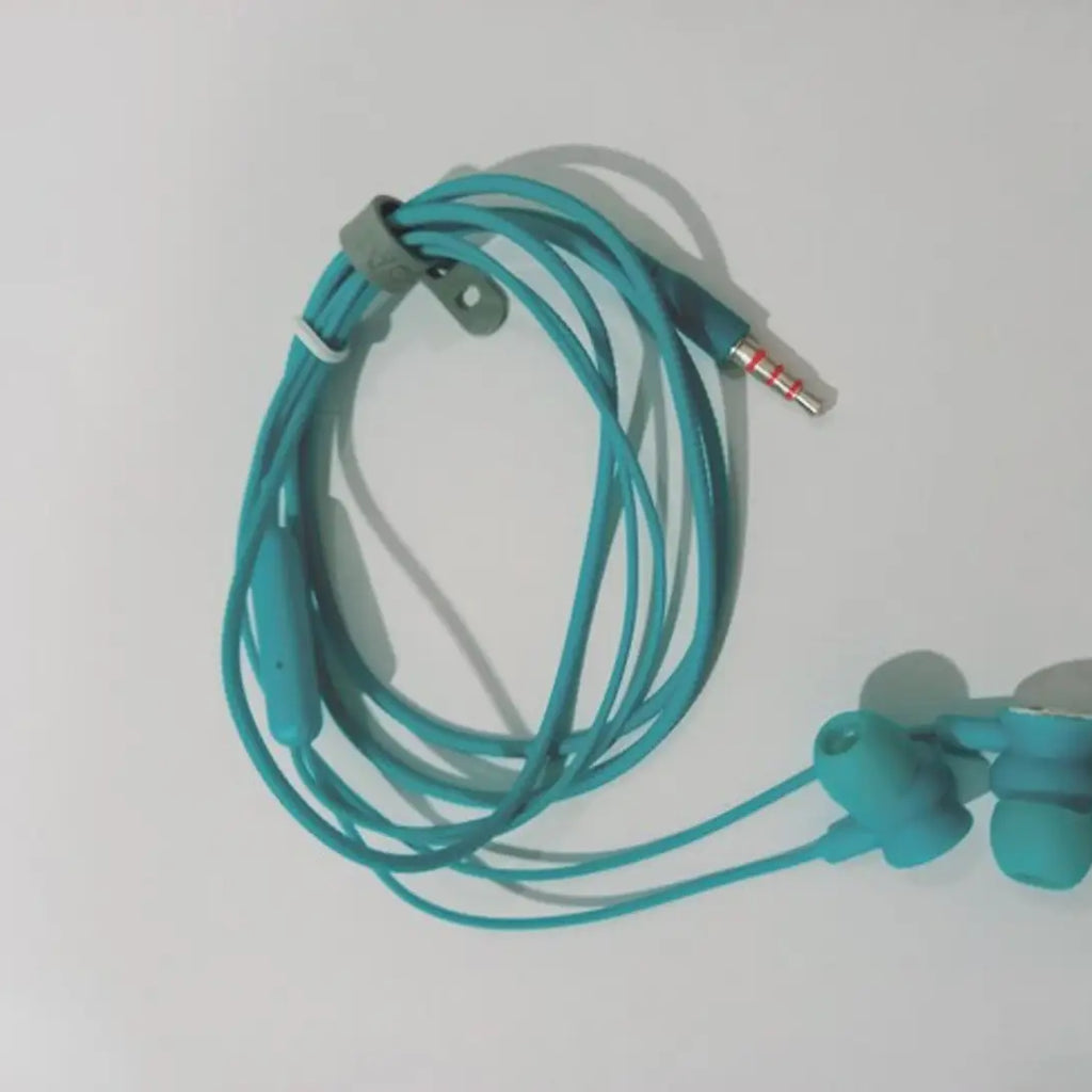 B-32 Wired Head Phone Pack Of 1