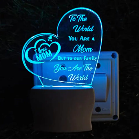 Gadgets World I Love MOM 3D Optical Illusion Acrylic Night Lamp, 7 Colors RGB Auto Colour Changing LED Plug and Play Night Light, Office Light, Best for Gift - Pack of 1 (SD171,Multicolour, 3 Inch)