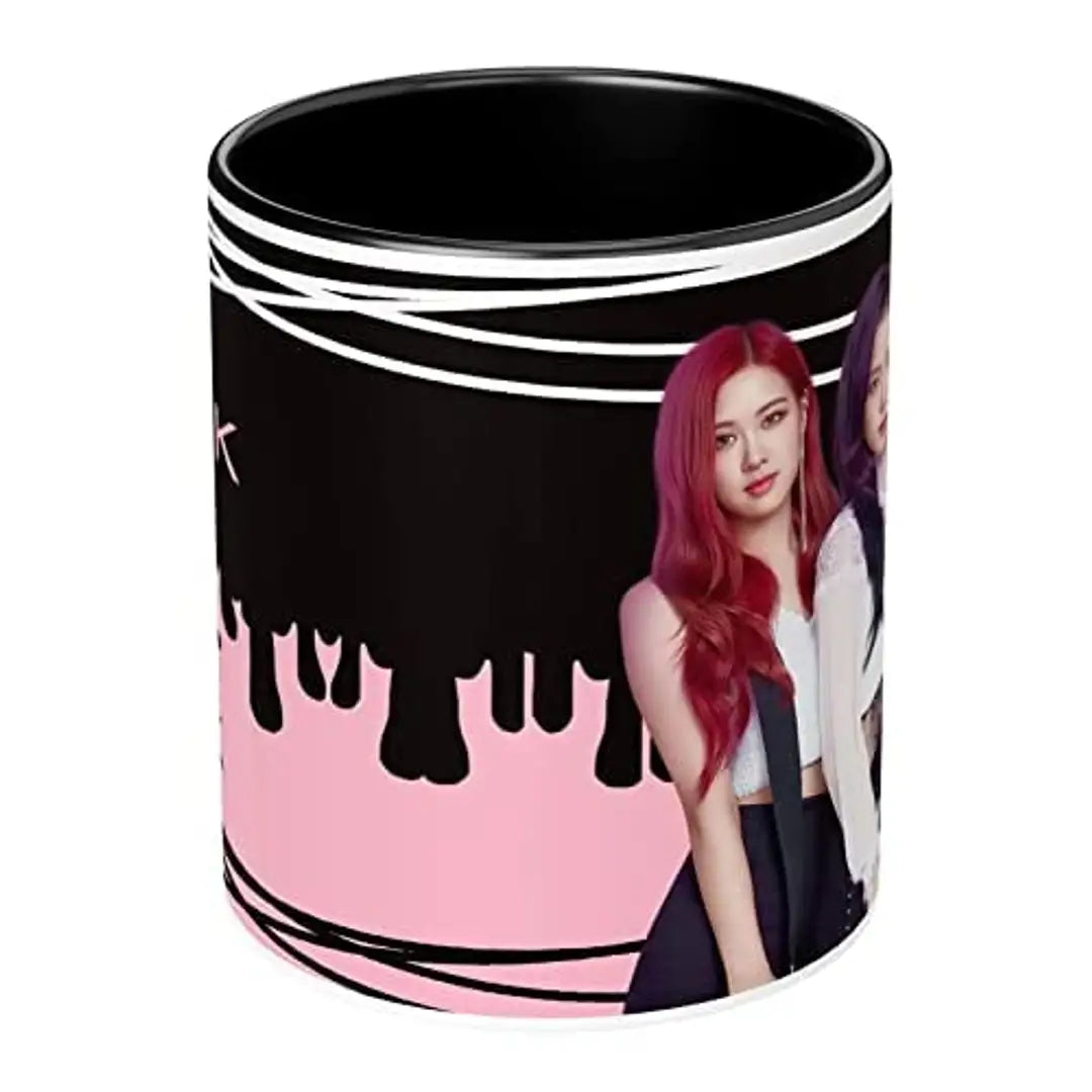 NH10 DESIGNS Black Pink Mug Blackpink Signature Mug with Keychain Gift for Girls Boys Hd Printed Microwave Safe Three Tone Black Ceramic Coffee Mug (350 ml)(3TONEBLKPNKMK-08) Pack of 2