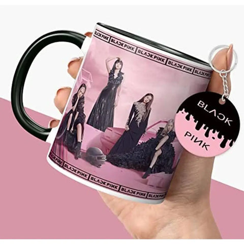 NH10 DESIGNS Black Pink Mug Blackpink Signature Mug with Keychain Gift for Girls Boys Hd Printed Microwave Safe Three Tone Black Ceramic Coffee Mug (350 ml)(3TONEBLKPNKMK-07) Pack of 2